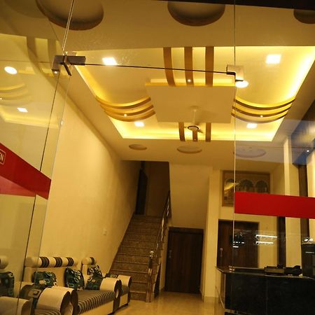 Hotel Krishna Palace 우다이푸르 외부 사진