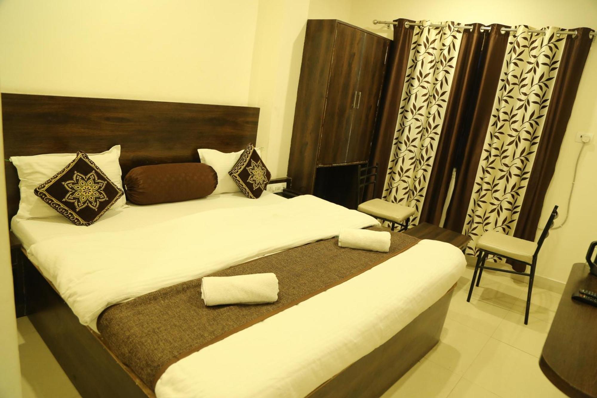 Hotel Krishna Palace 우다이푸르 외부 사진