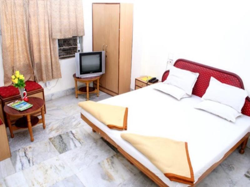 Hotel Krishna Palace 우다이푸르 외부 사진