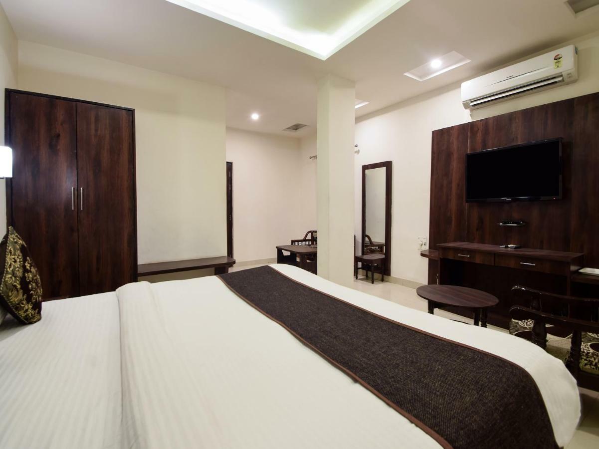 Hotel Krishna Palace 우다이푸르 외부 사진