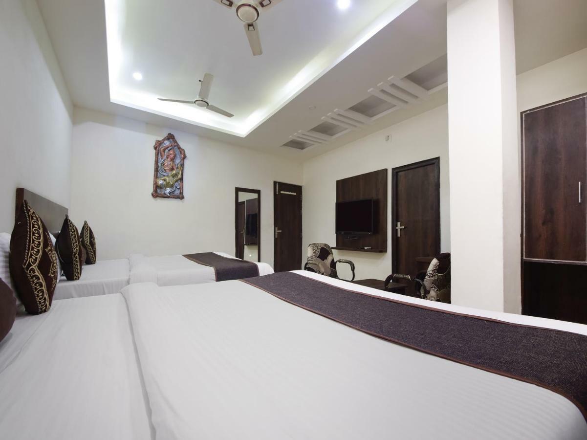 Hotel Krishna Palace 우다이푸르 외부 사진