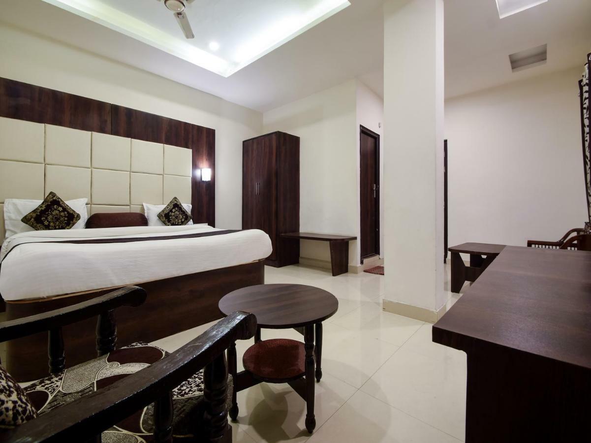 Hotel Krishna Palace 우다이푸르 외부 사진