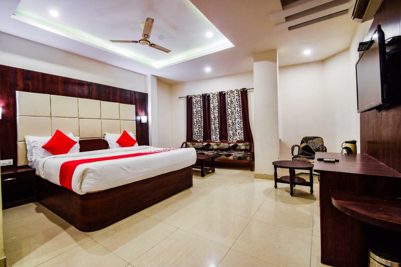 Hotel Krishna Palace 우다이푸르 외부 사진
